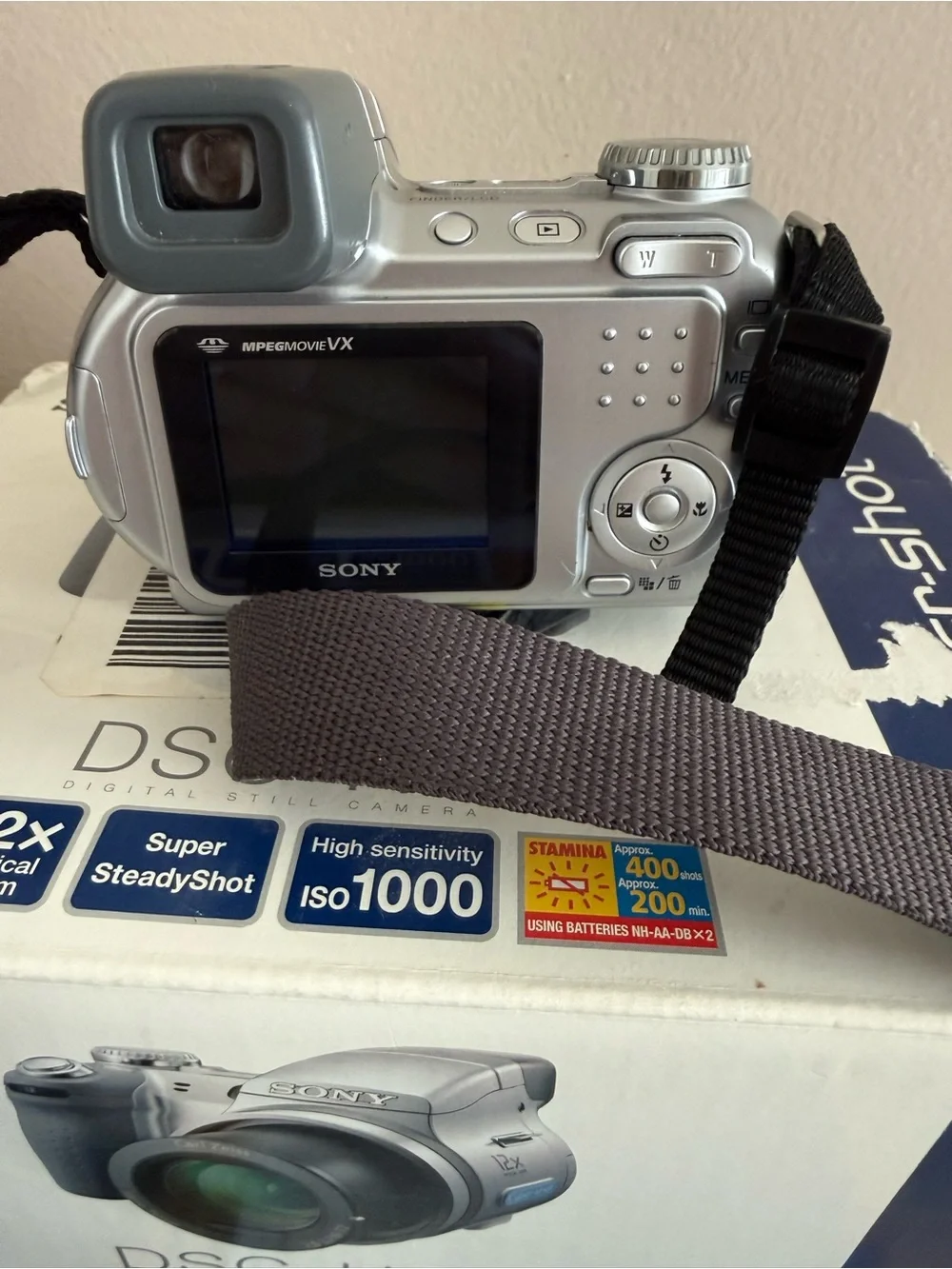 Sony Cyber-shot DSC-H2 Digital Camera in Silver and Black